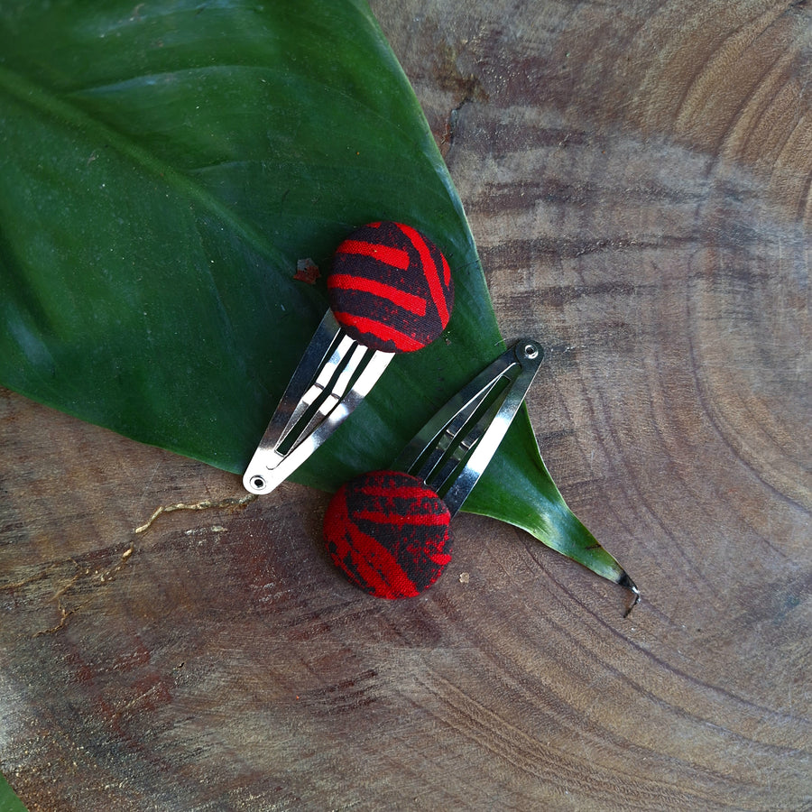 Bella & Reg Hair Clips: Wajijapi Red